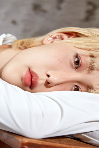 Felix's Dreamy Gaze 🌟