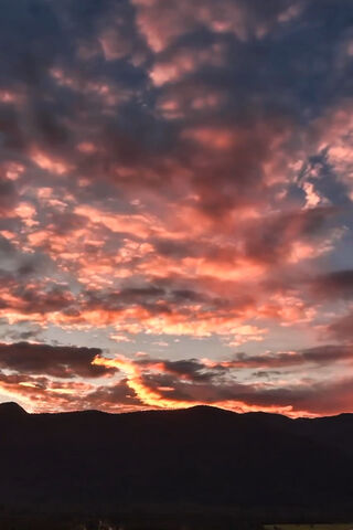 Sky's Fiery Embrace 🌅✨