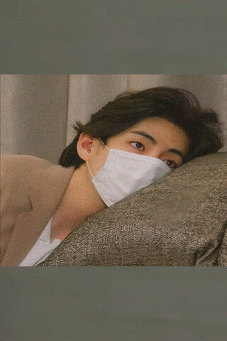 Charming Moments with Taehyung 🌟