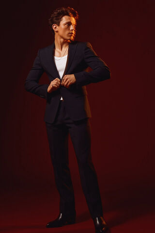 Stylish Elegance: A Modern Icon