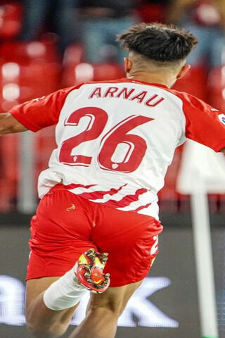 Chasing Victory: UD Almería in Action! ⚽️🔥