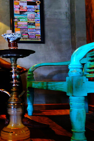 Chill Vibes: A Cozy Hookah Corner