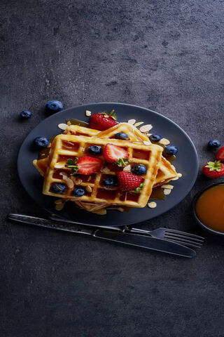 Waffle Wonderland: A Sweet Escape 🍓🧇