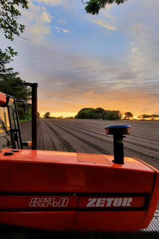 Zetor 8540: Powering the Fields at Dusk 🌅🚜