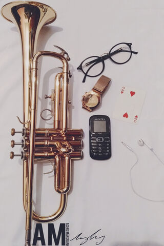 Alcatel: A Symphony of Nostalgia 🎺📱