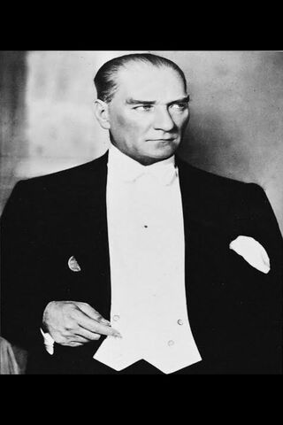 The Visionary Leader: Atatürk in Elegance