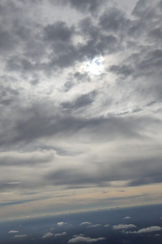 Cielo: A Dance of Clouds and Light ☁️✨