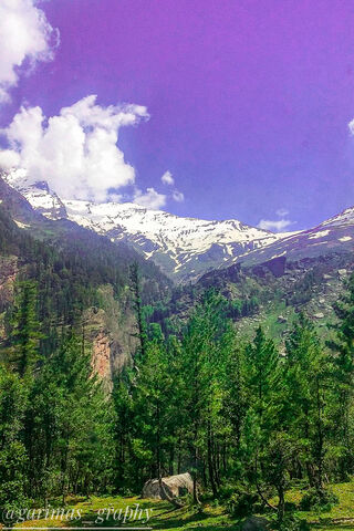 Majestic Serenity of Kullu Manali 🌄🌲