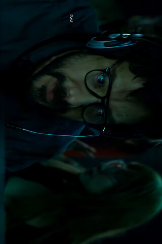 The Mastermind's Dilemma 🎭💰