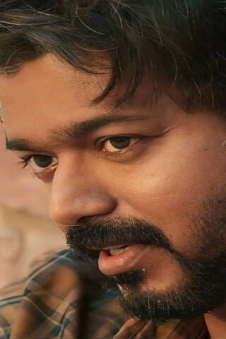 The Charismatic Leader 🌟