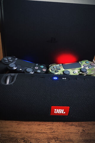 Gaming Vibes: PS4 Meets JBL Sound