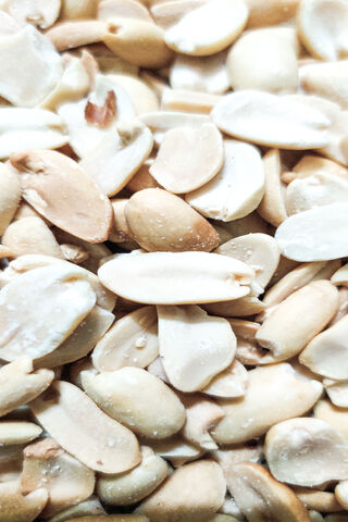 Nutty Delights: The World of Peanuts 🥜✨