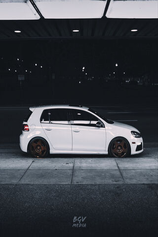 The Sleek Power of the VW Golf R 🚗✨