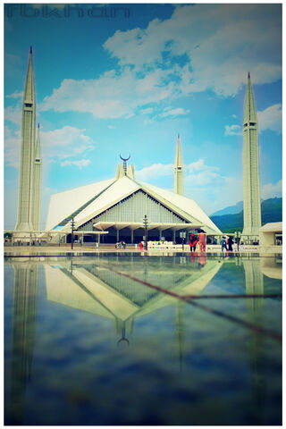 Faisal Masjid: A Majestic Symbol of Faith 🕌✨