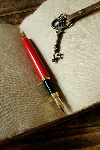 The Art of Writing: A Timeless Tool ✍️🔑