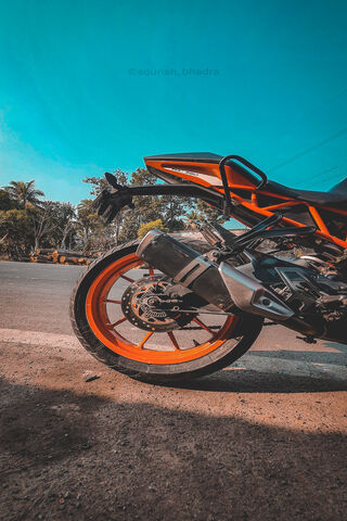 The Thrill of the KTM RC 390 🏍️🔥