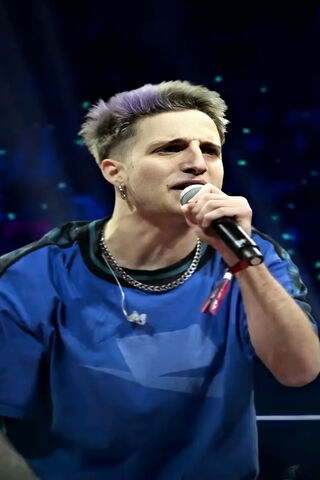 Unleashing the Energy: Red Bull Xx WOS XX