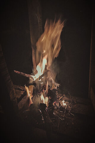 Ateş: The Dance of Flames 🔥