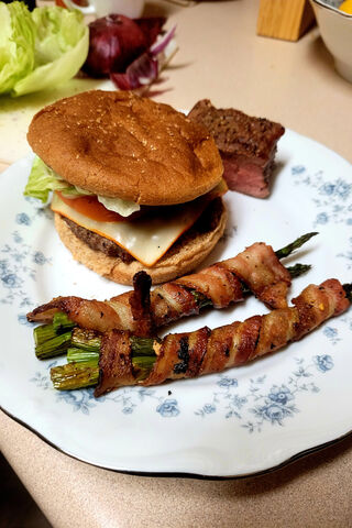 Sizzling Burger Delight 🍔✨