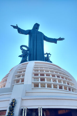 Embrace of Cristo Rey: A Symbol of Hope