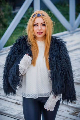 Chic Winter Vibes ❄️✨