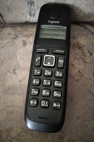 Classic Connection: The Fiksni Telefon