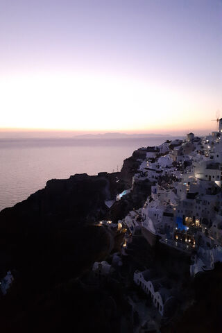 Sunset Serenity in Santorini 🌅