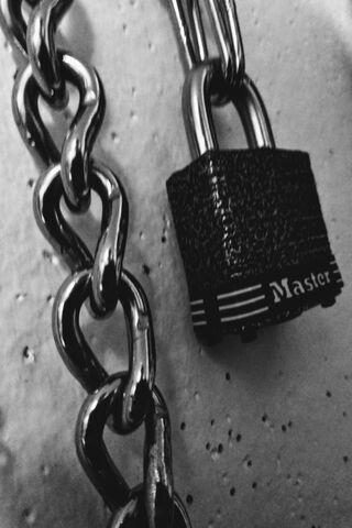 Secured Connections: The Power of Lock and Chain 🔒🔗