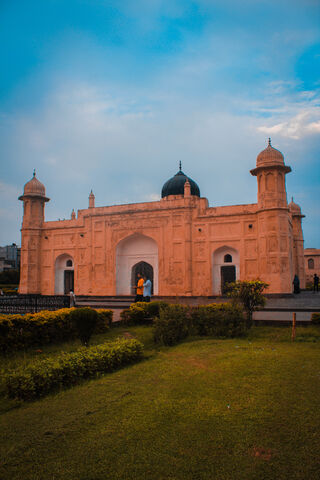 Lalbagh Fort: A Glimpse into History 🏰✨