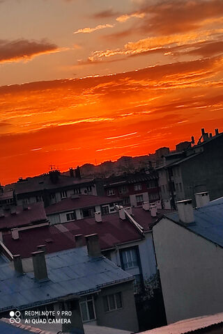 Sunset Serenity: A Glimpse of Manzara 🌅