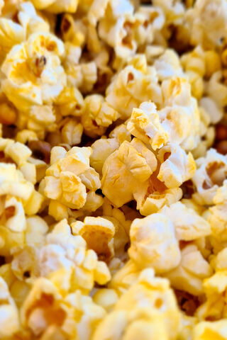 Popping Goodness: The Joy of Popcorn! 🍿✨