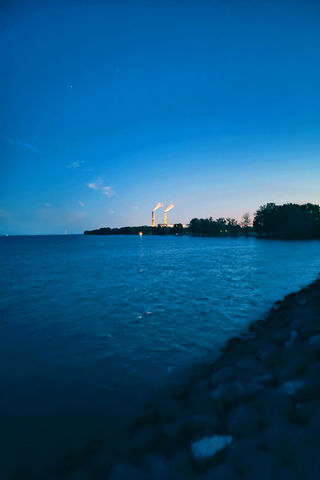 Twilight Towers: The Silent Giants