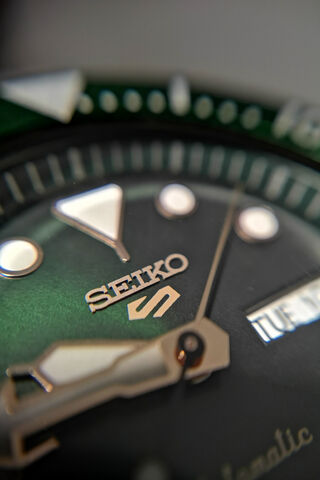 Timeless Elegance: The Seiko 5