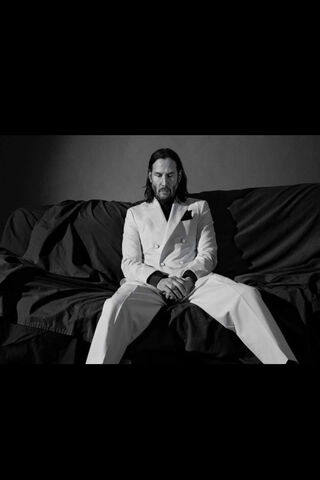 The Iconic Stillness of Keanu Reeves