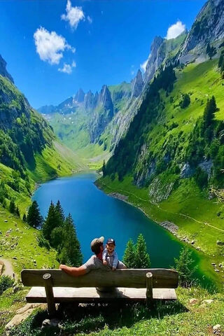 A Moment of Serenity in Nature 🌄❤️