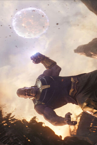 The Titan's Wrath: Thanos Unleashed! 💥