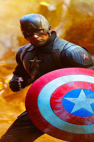 The Shield of Justice: Captain America in Action! 🇺🇸🛡️