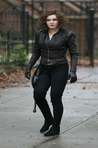 Gotham's Fierce Feline: Selina Kyle Unleashed 🐾