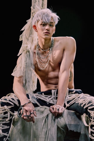 Lucas: The Bold Expression of Artistry 🎨✨