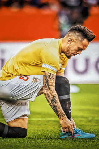 Lucas Ocampos: The Focused Warrior ⚽️🔥