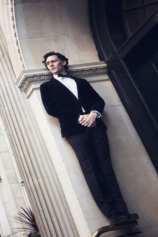 Tom Hiddleston