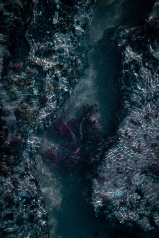 Broly's Underwater Realm 🌊✨