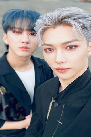 Changlix: A Dynamic Duo in Style! 🌟