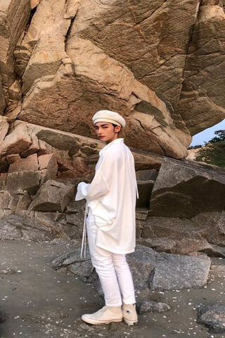 Hyunjin: The Ethereal Dreamer 🌊✨