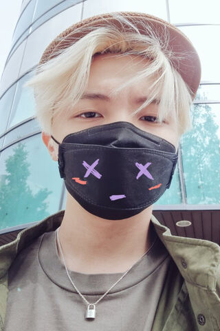 JHope's Stylish Vibe 🌟