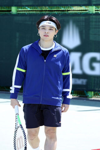 Jimin's Tennis Day: A Star on the Court! 🎾✨