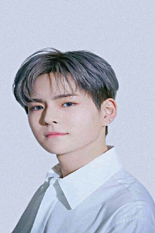 Kanemoto Yoshinori: A Rising Star in the Spotlight 🌟