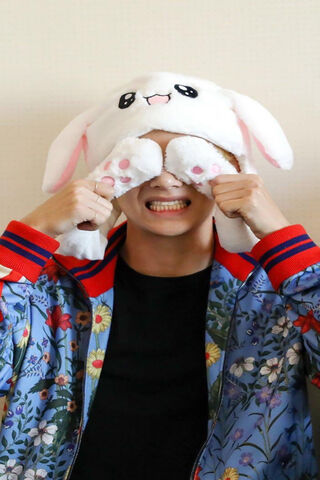 Bunny Vibes with Taehyung 🐰✨