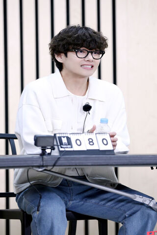 Charming Moments with Taehyung V 🌟