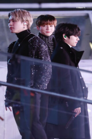 VMinKook: The Dynamic Trio in Harmony 🎤✨